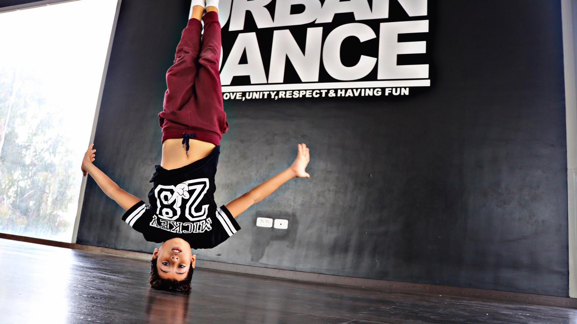 URBAN DANCE