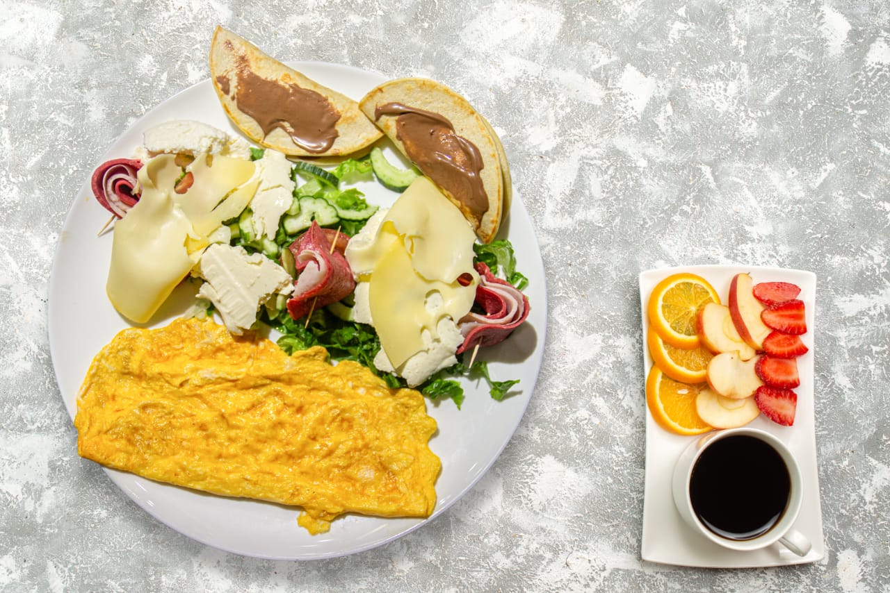 CRISTALIUM RESTAURANT LOUNGE 