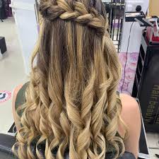 SKINE AND GLOW BEAUTY 