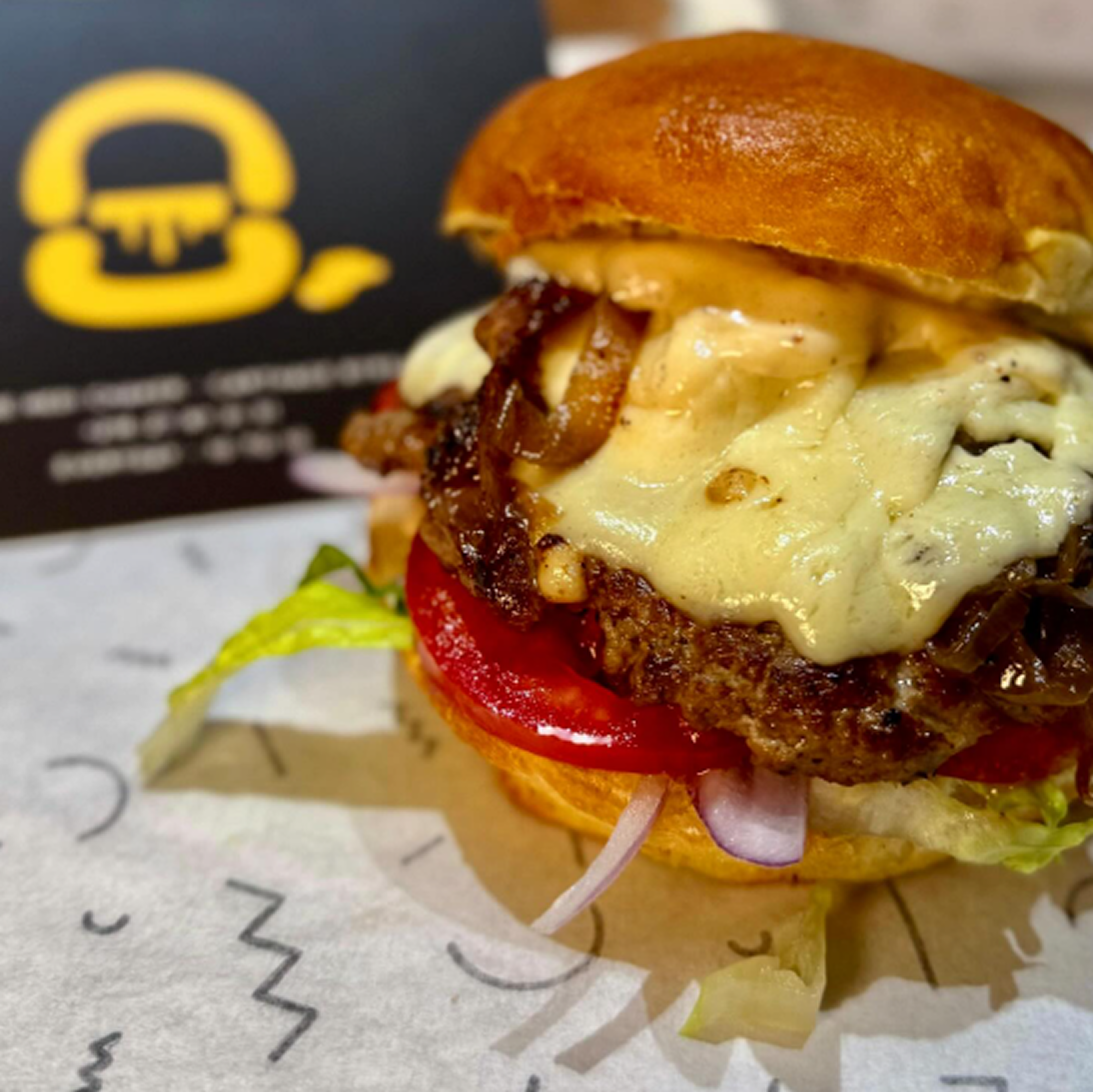 SCOF BURGER & HUGS
